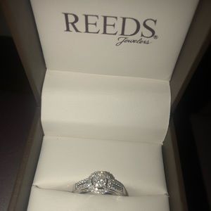 Reeds diamond ring